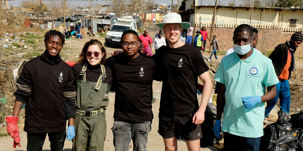 Witsies at Esiphethweni in Tembisa working with communities to clean the Kaalspruit, a feeder of the Hennops river Witsies at Esiphethweni in Tembisa working with communities to clean the Kaalspruit, a feeder of the Hennops river